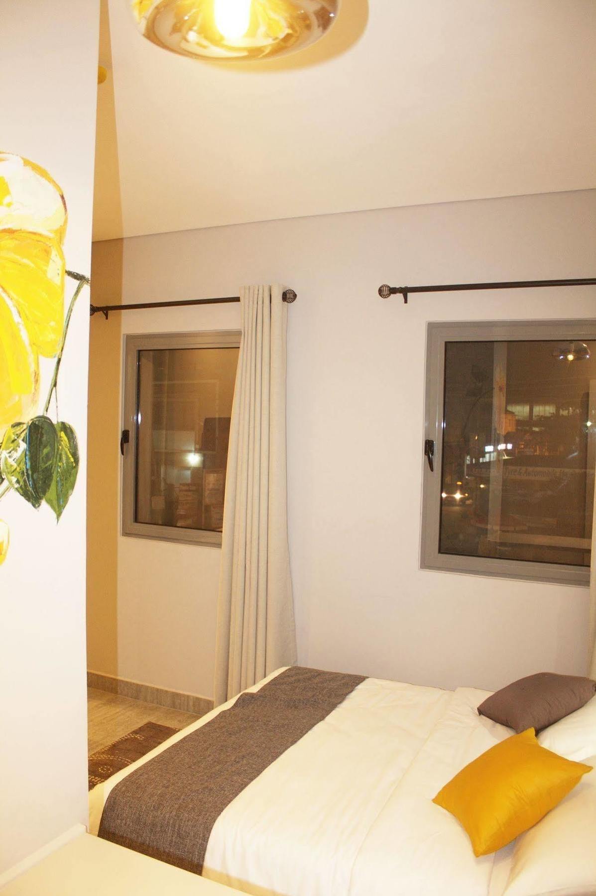 Urbano Hotel By Roots Wiaboman Εξωτερικό φωτογραφία